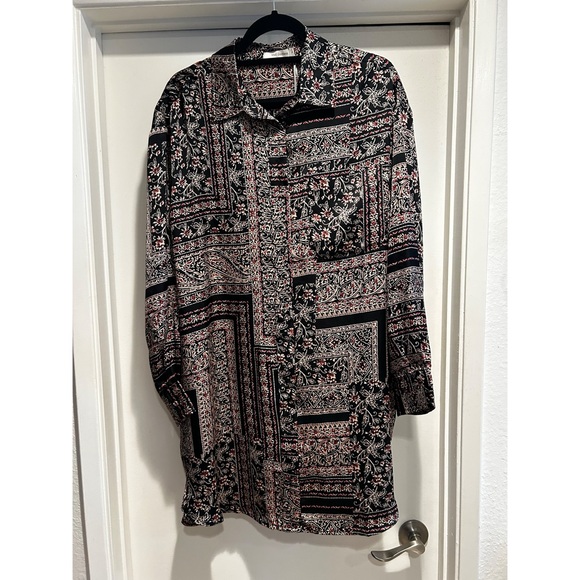 mod goddess Dresses & Skirts - Long Sleeve Patterned Tshirt Dress